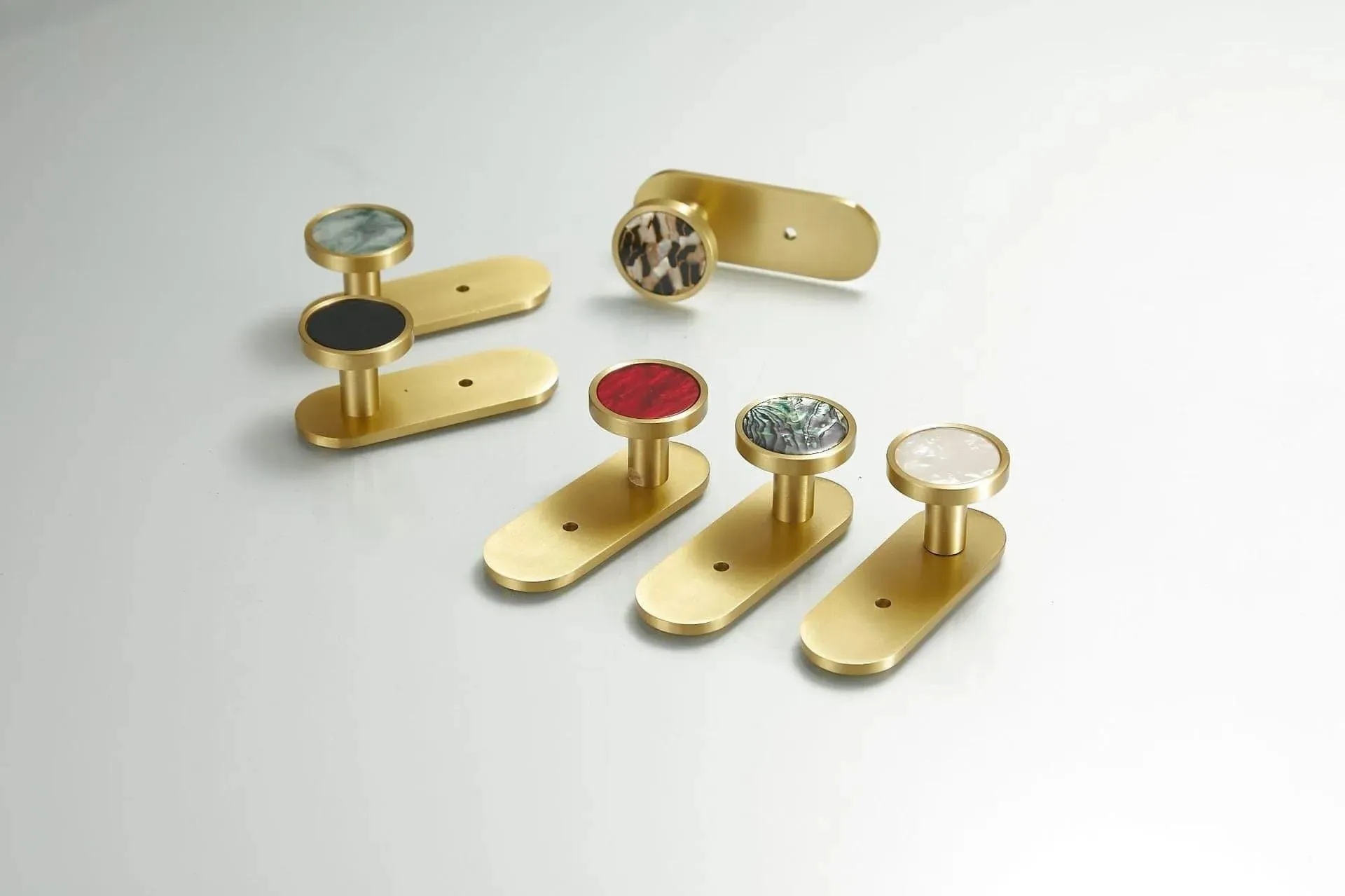 Brass Shell Wall Organizing Hook