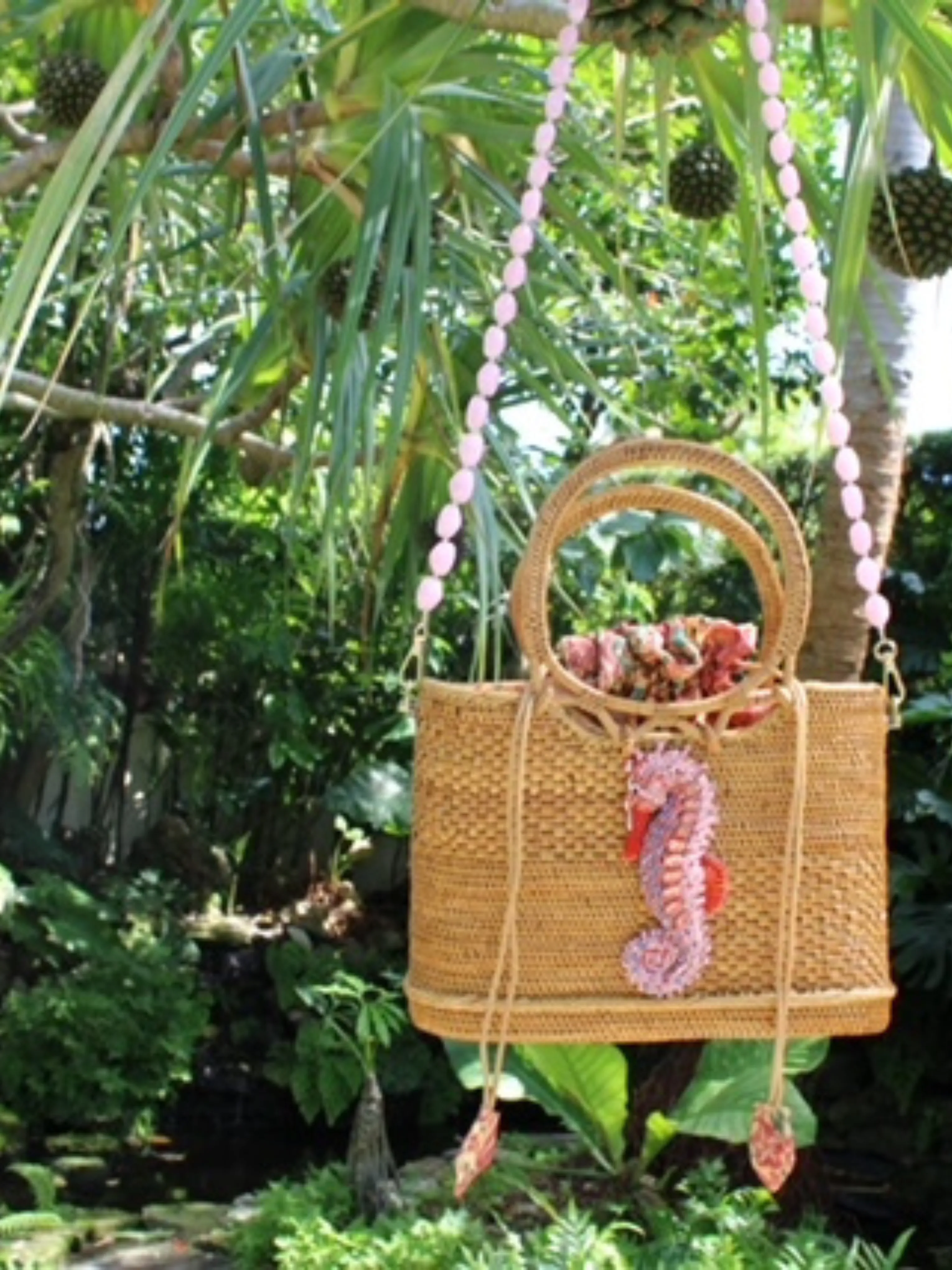 Raffia Tote with Seahorse