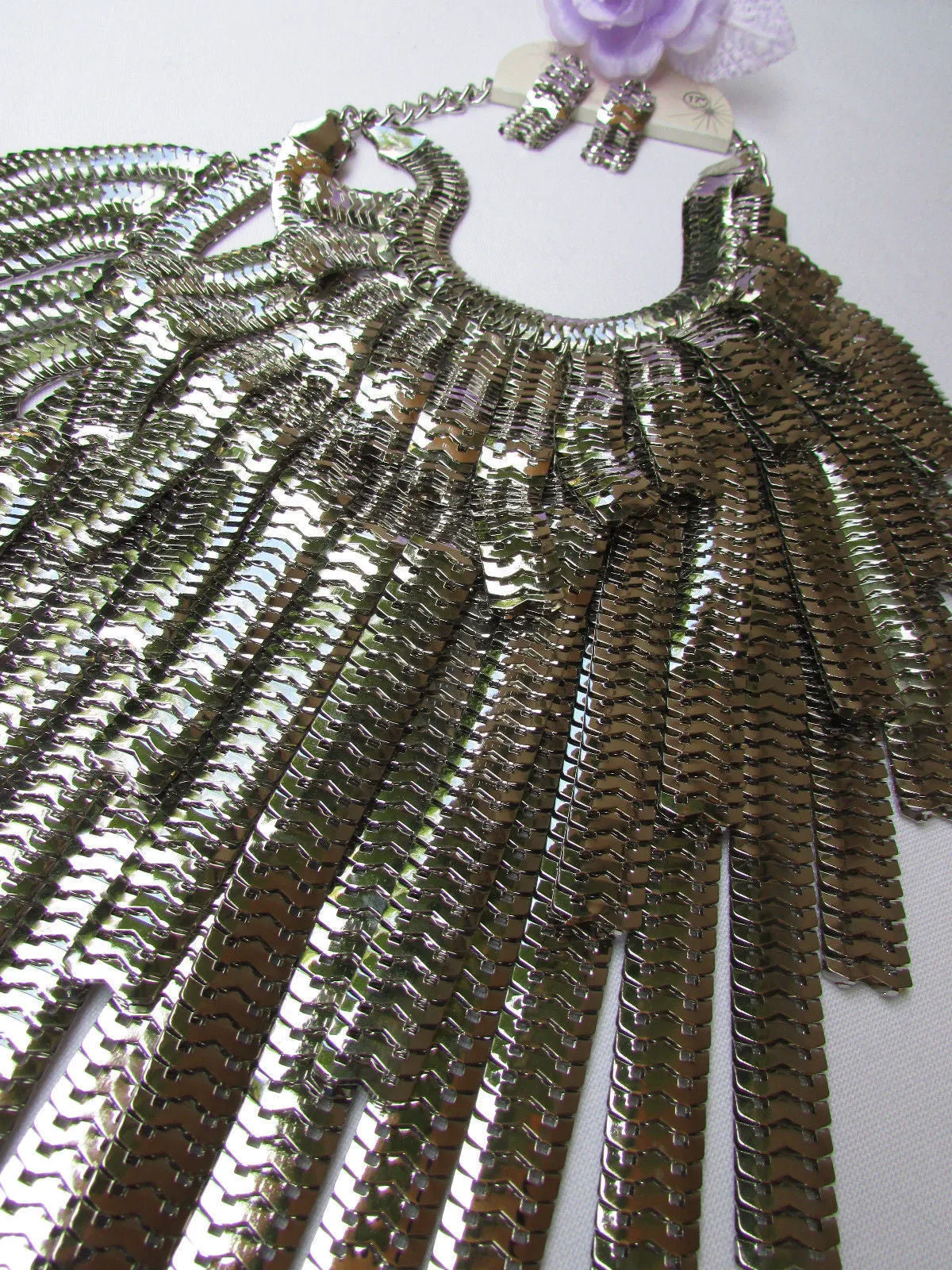 Silver Metal Links Wide Chains Multi Strand Dressy Casual 20" Necklace
